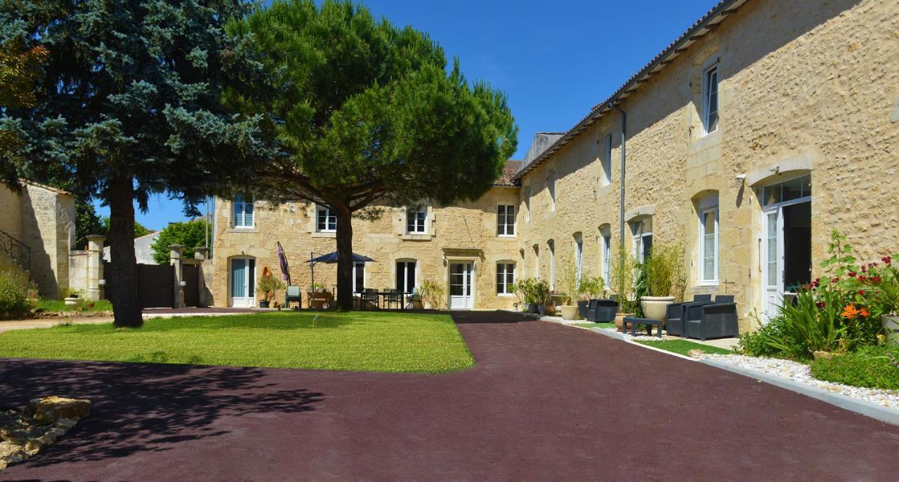 Jardin D'Arcy - Chambres D'Hotes Avec Piscine Et Spa Bois Екстер'єр фото